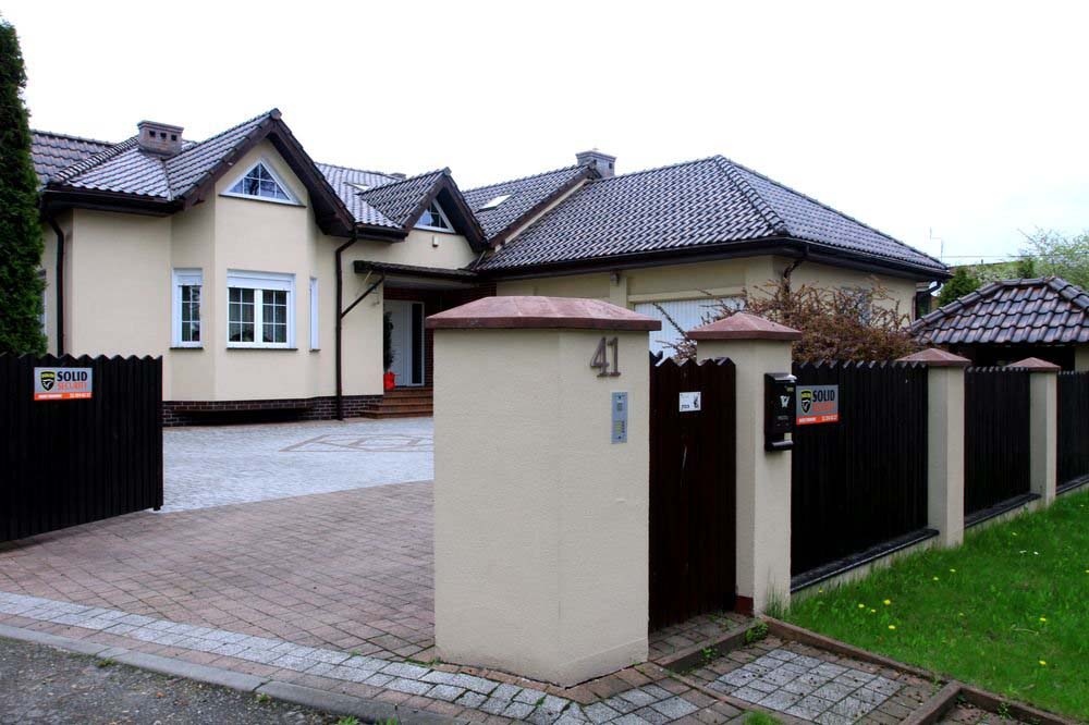 Rezydencja w Mysłowicach - widok z ulicy