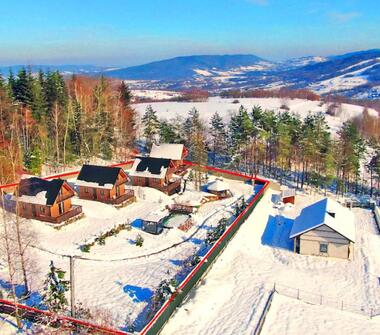 Całoroczne domki z widokiem na góry – Przełęcz Sanguszki – 2 km od wyciągu narciarskiego Szkla...
